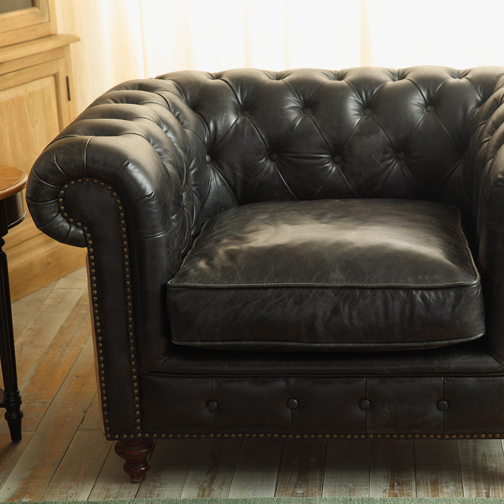 leather couch manufacturers