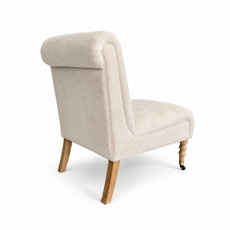 accent chair with casters 