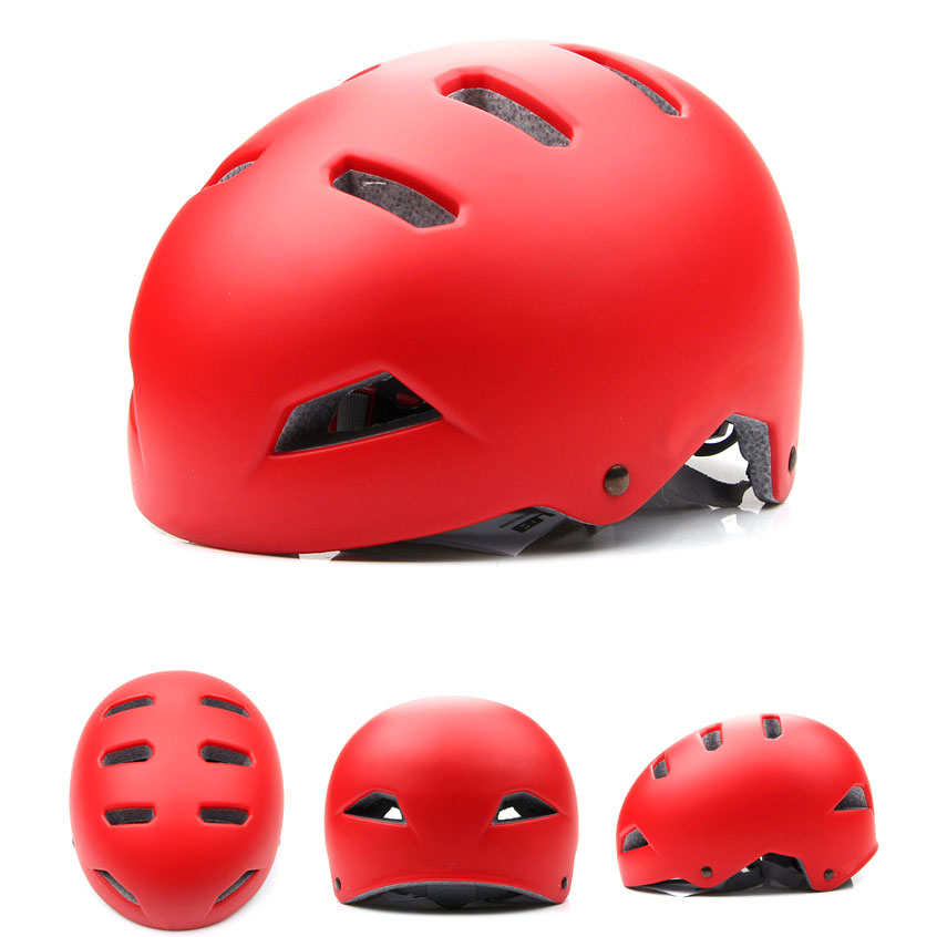 ski and climbing helmet