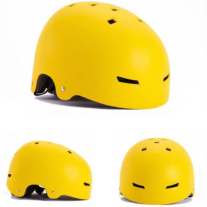 helmet for ice skating