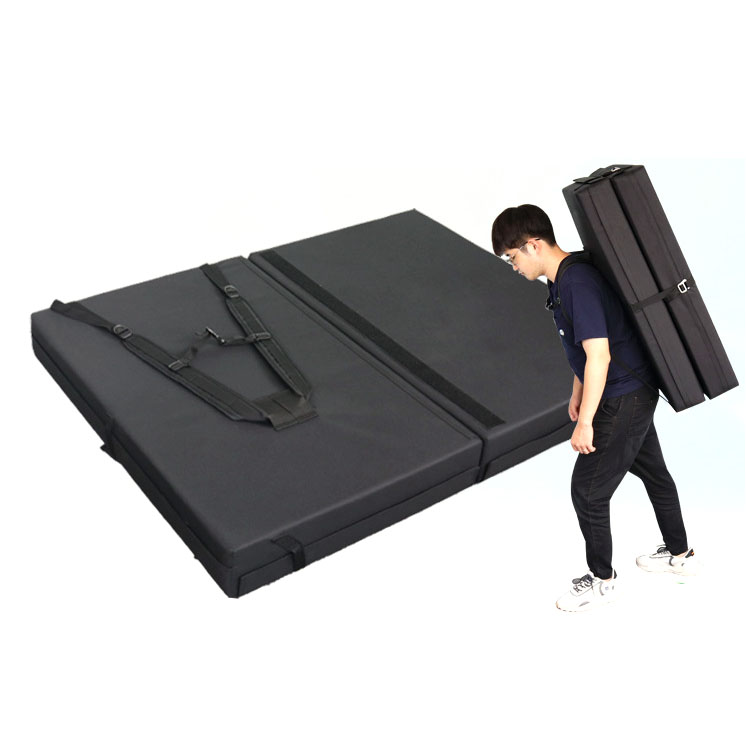 bouldering crash mat