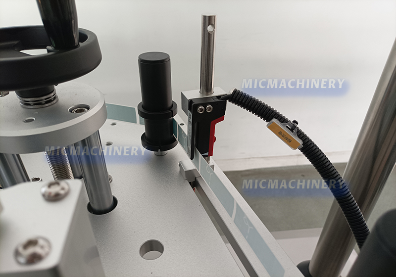 Labeling Machine Photoelectric Detection