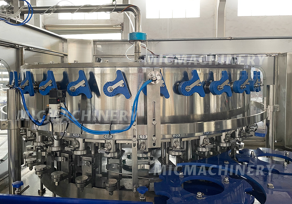 Canning Machine for Drinks Liquid Tank