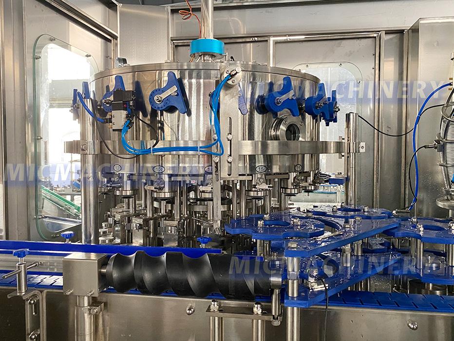 beverage packaging machine