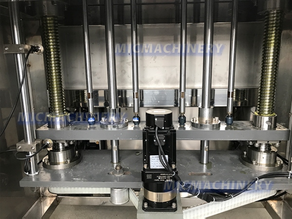 oil bottle packing machine price