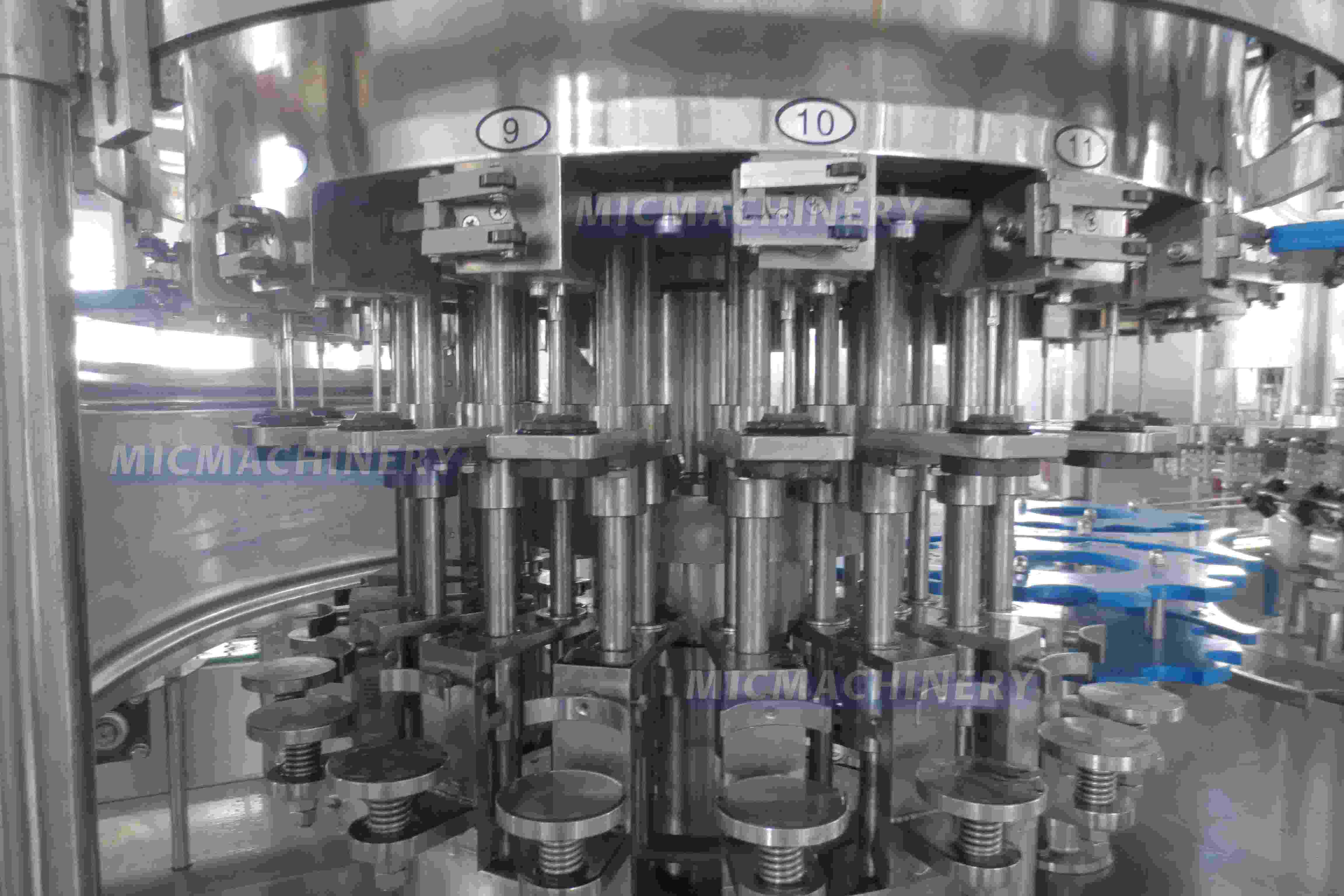 beverage bottle filling machine