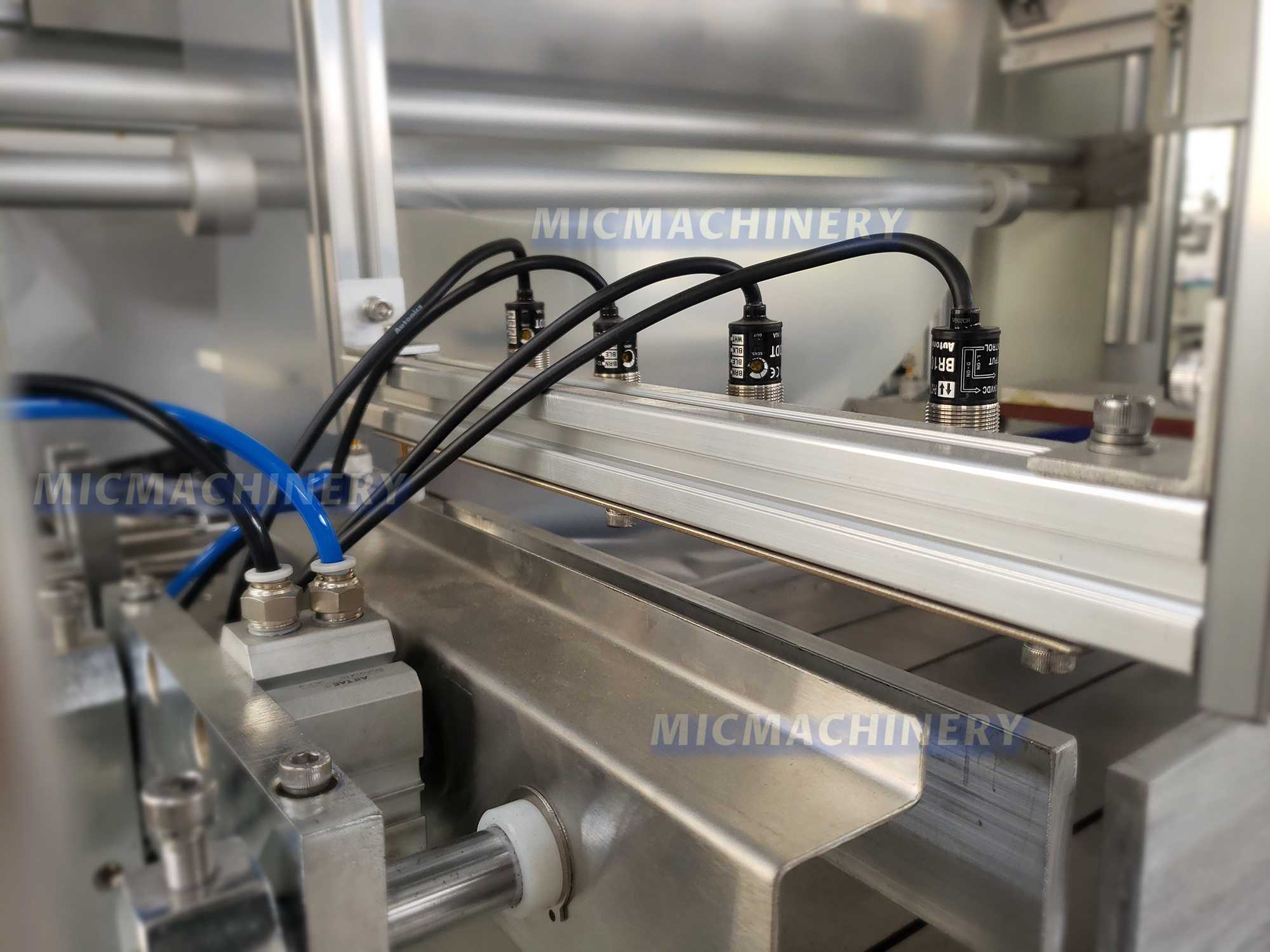 shrink wrap machine