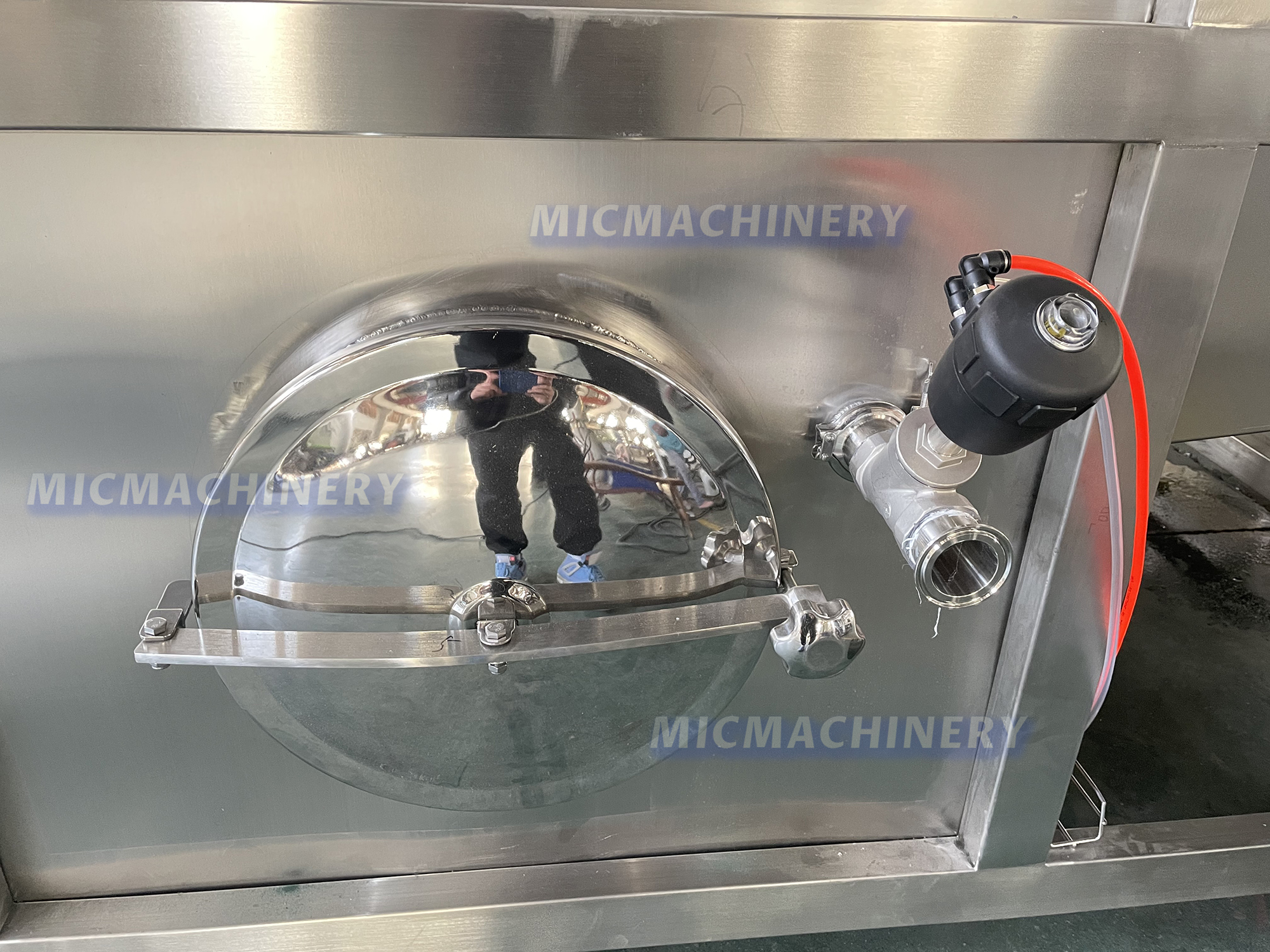 maintenance hatch on pasteurizer machine 