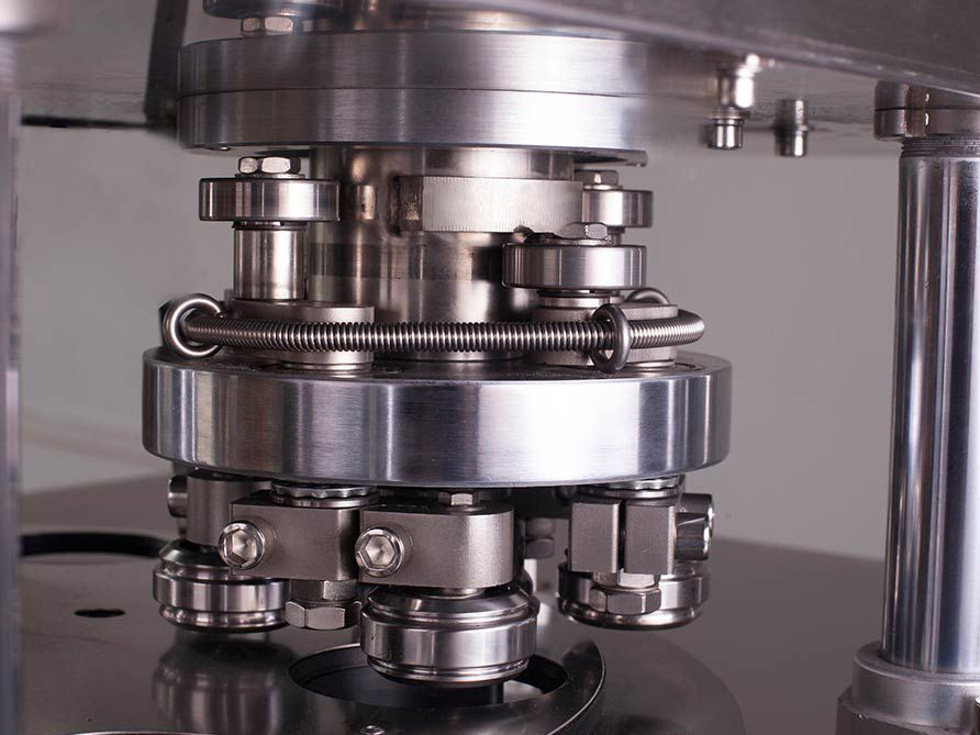 can seaming device