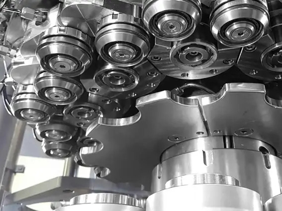 tin can sealing machine