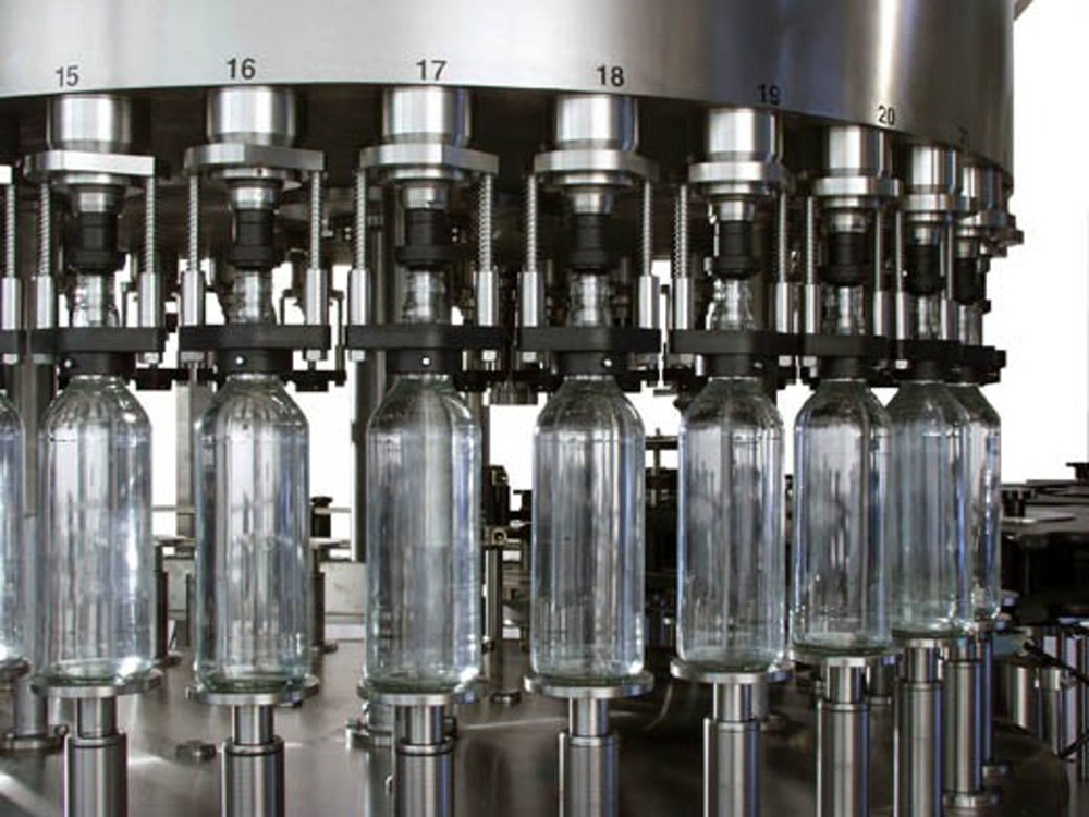 glass bottle filling machine