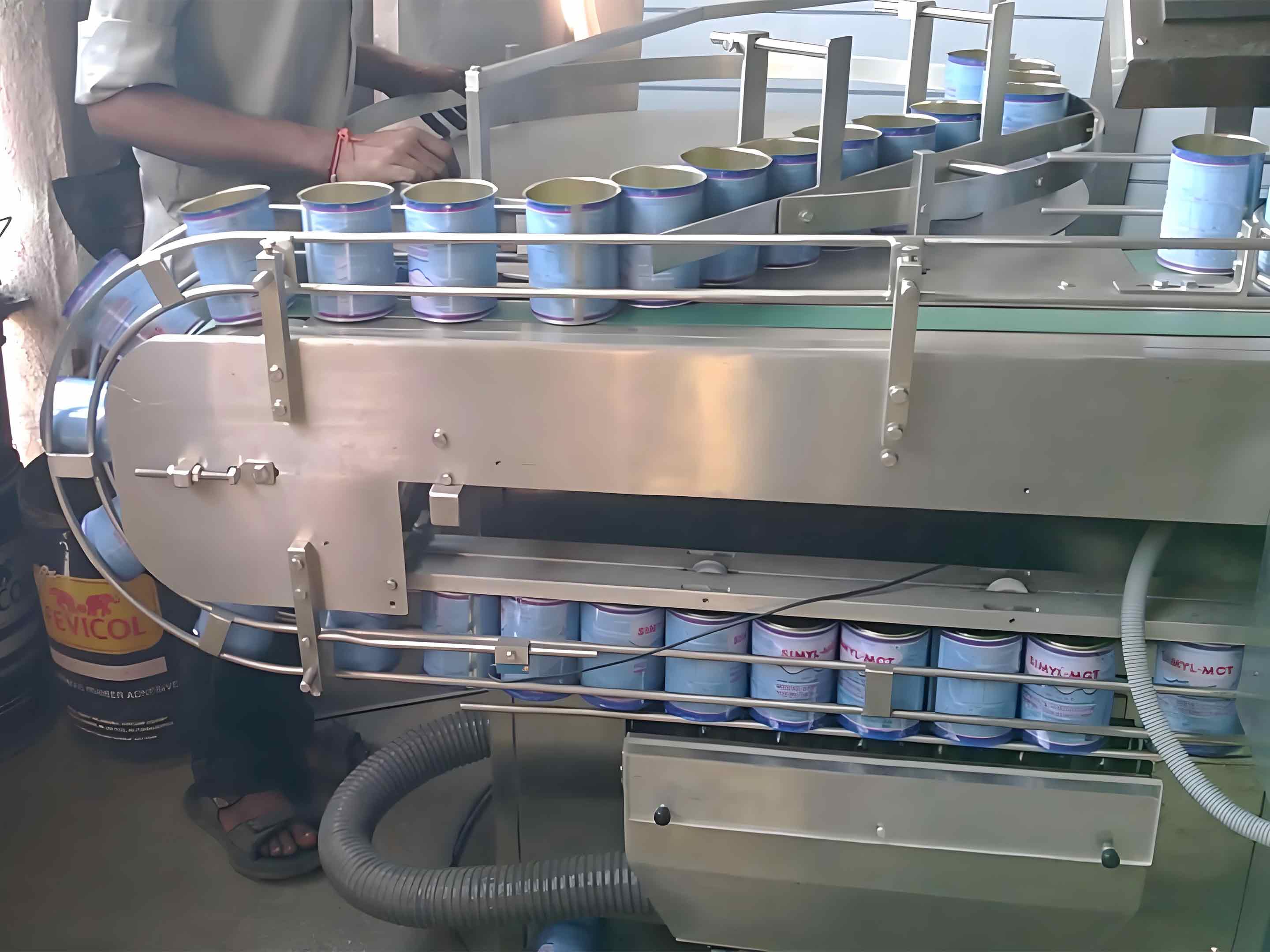 tape type can washer