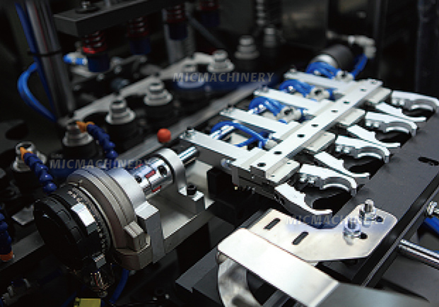 pet blow molding machine