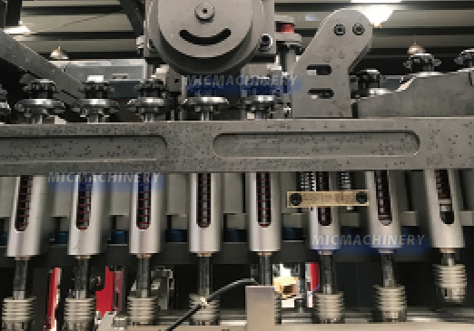 blow molding machine