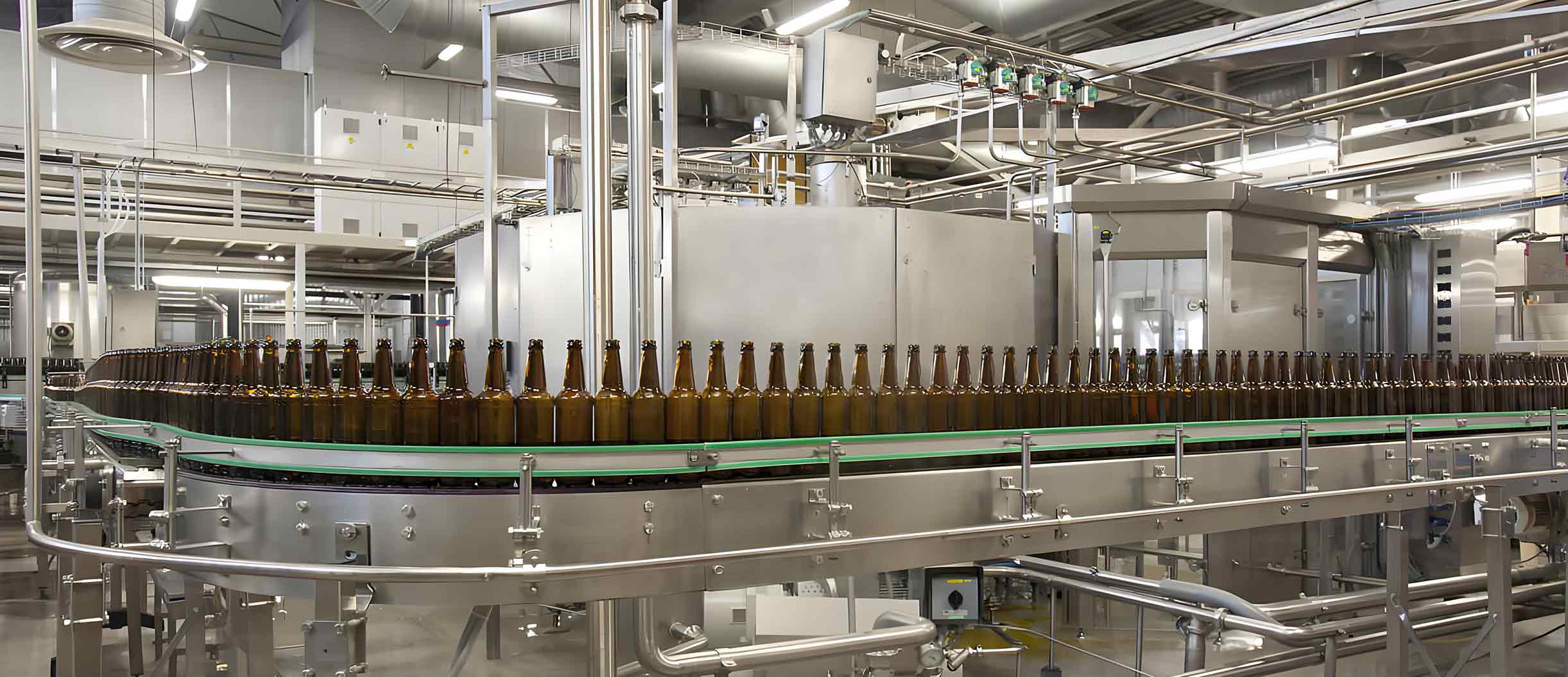 glass bottle filling factory