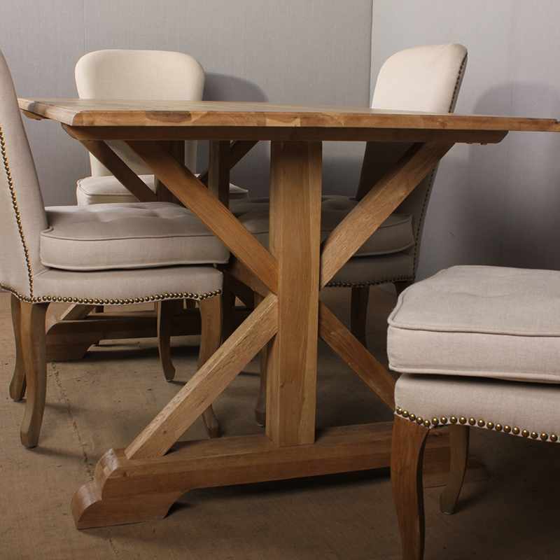 dining table supplier