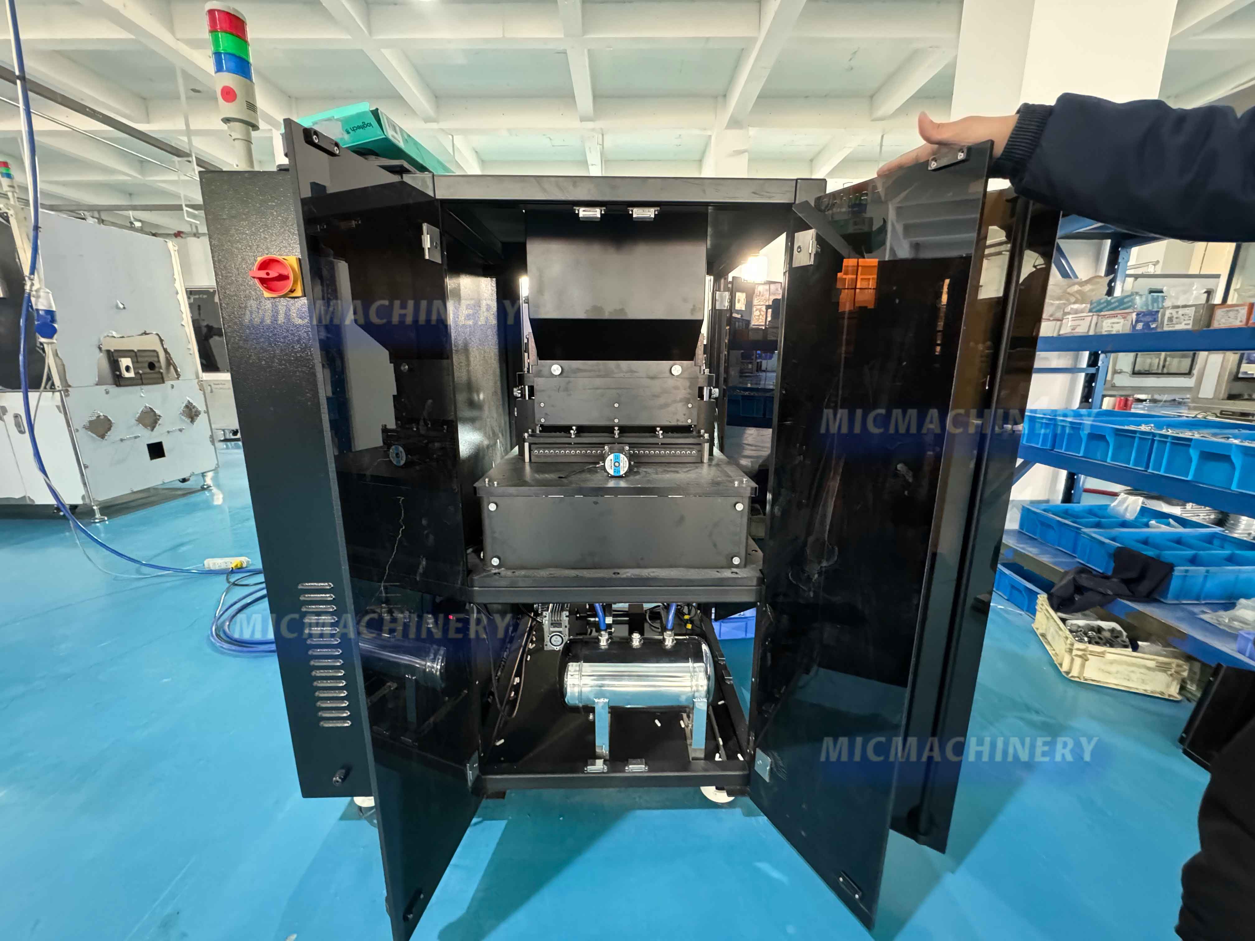 Vision Inspection Unloading Area