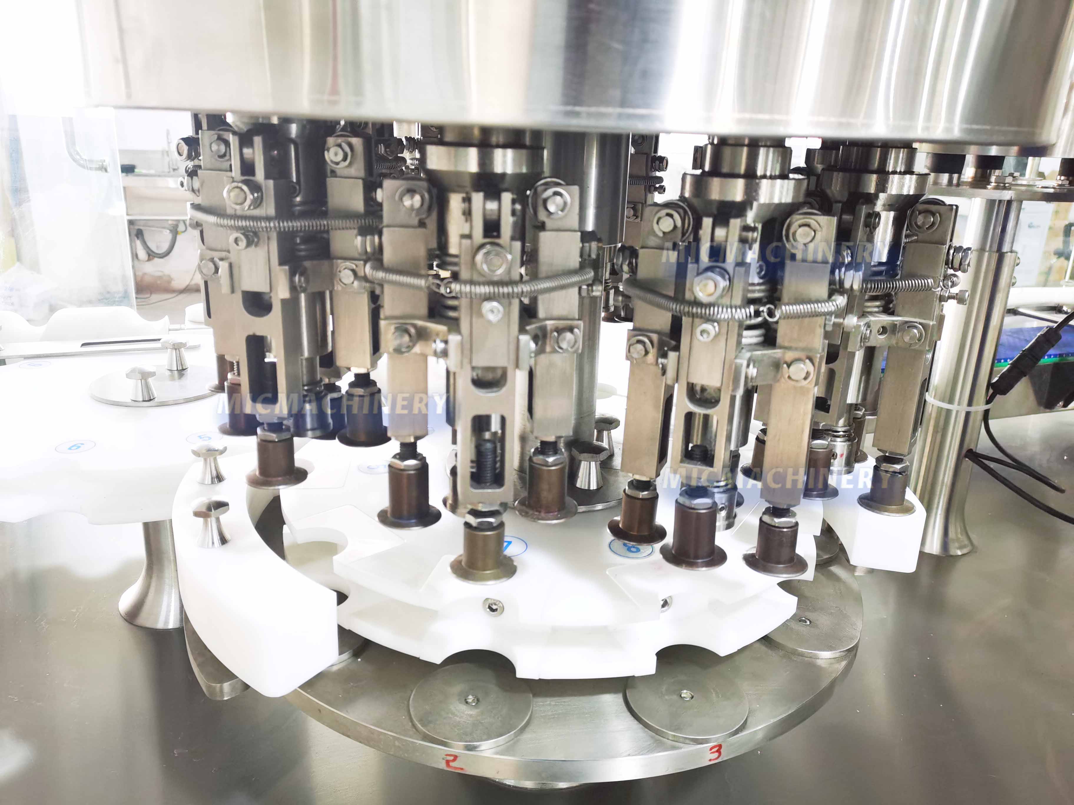 capping-machine