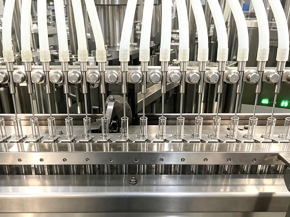 Ampoule filling machine nozzles