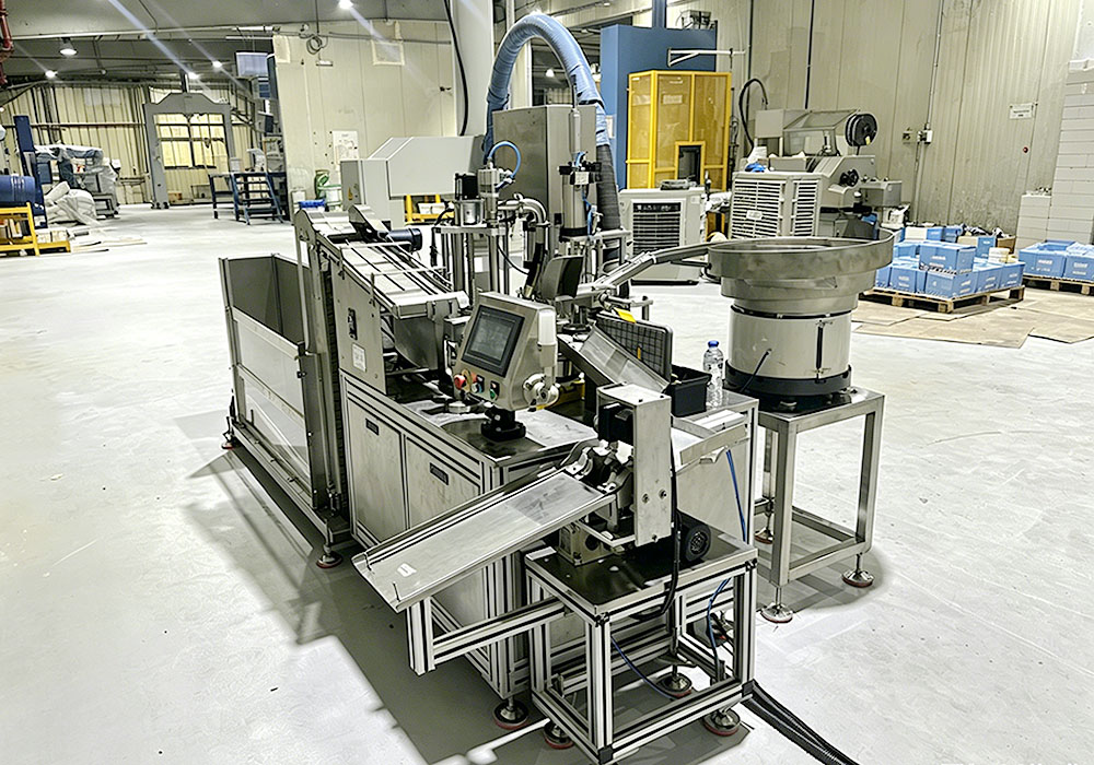 vial capping machine