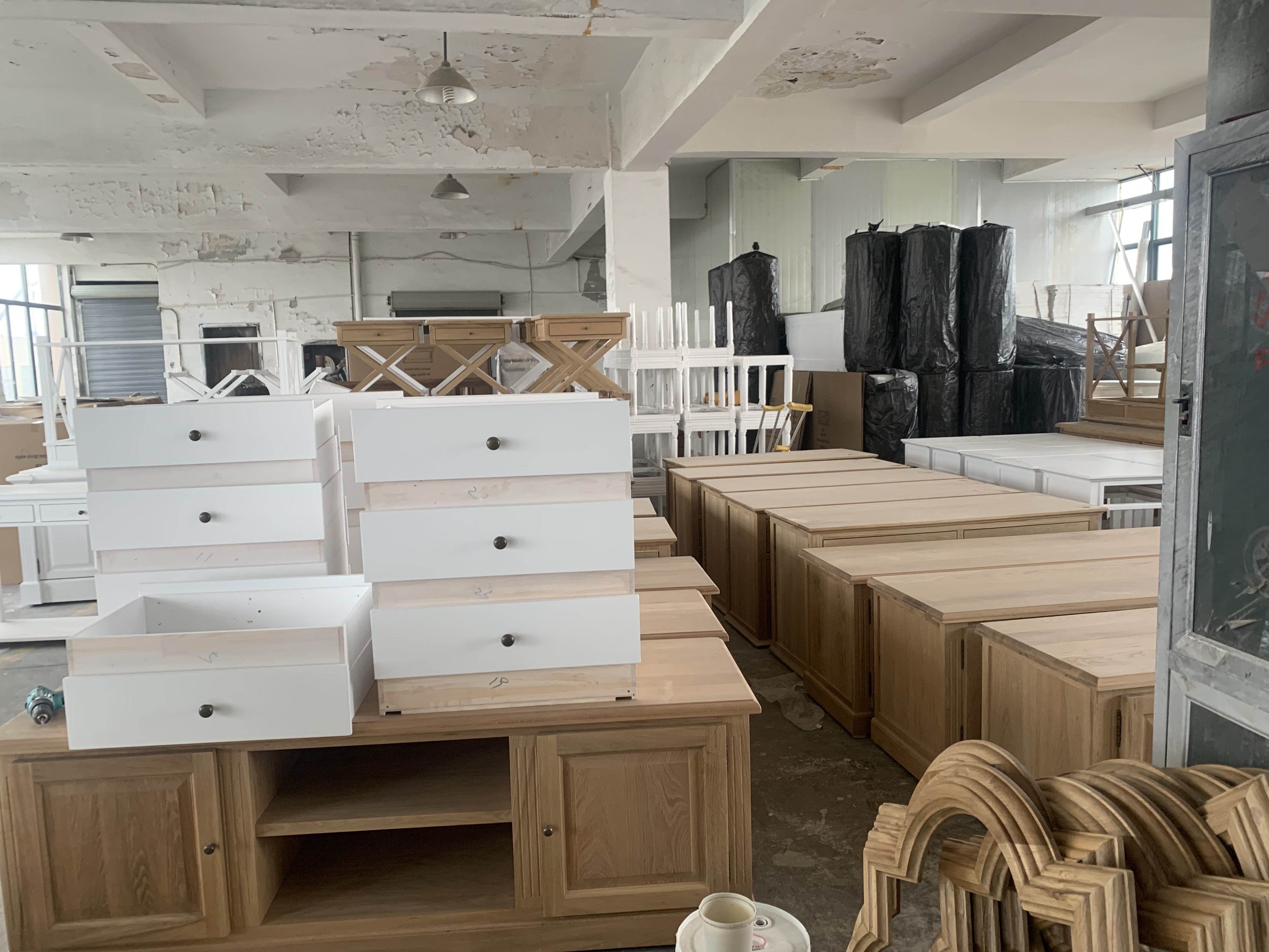 wholesale TV unit