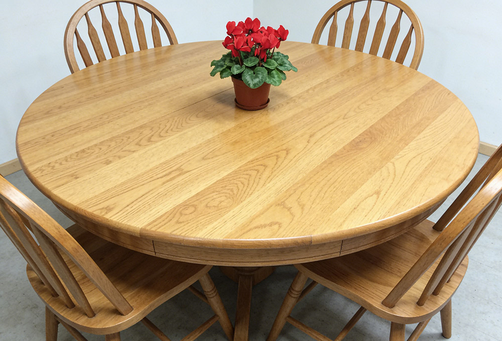a pine dining table