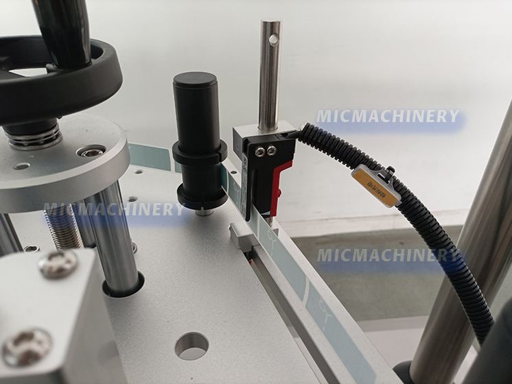 Photoelectric detection