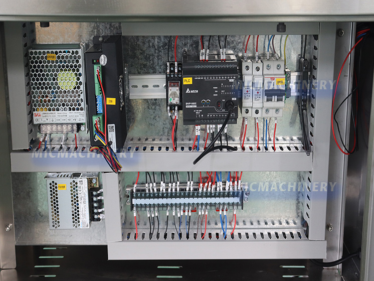 Electric control cabinet