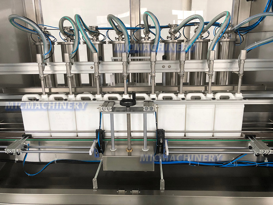 Piston filling