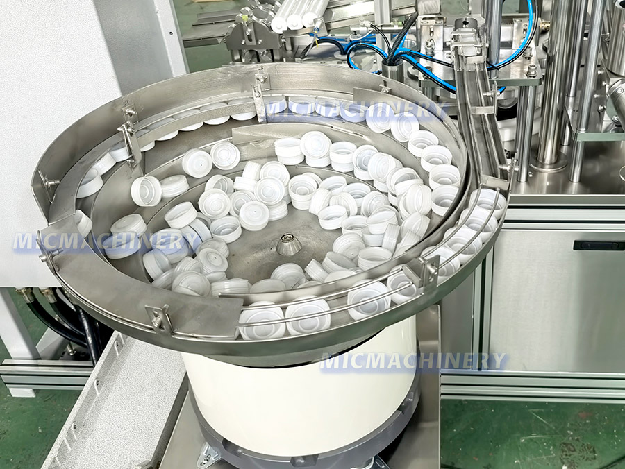 Cap Sorting and Conveying Device